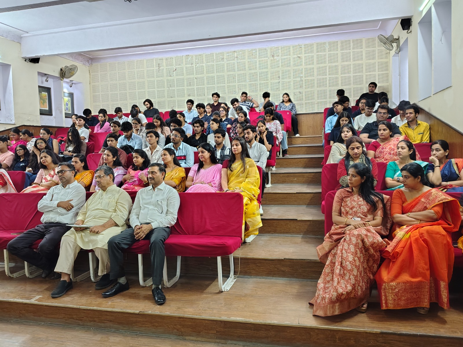 शिक्षा का मूल उद्देश्य केवल रोजगार नहीं बल्कि चरित्र निर्माण भी हैं:- श्रीकांत, क्षेत्रिय बौद्धिक प्रमुख