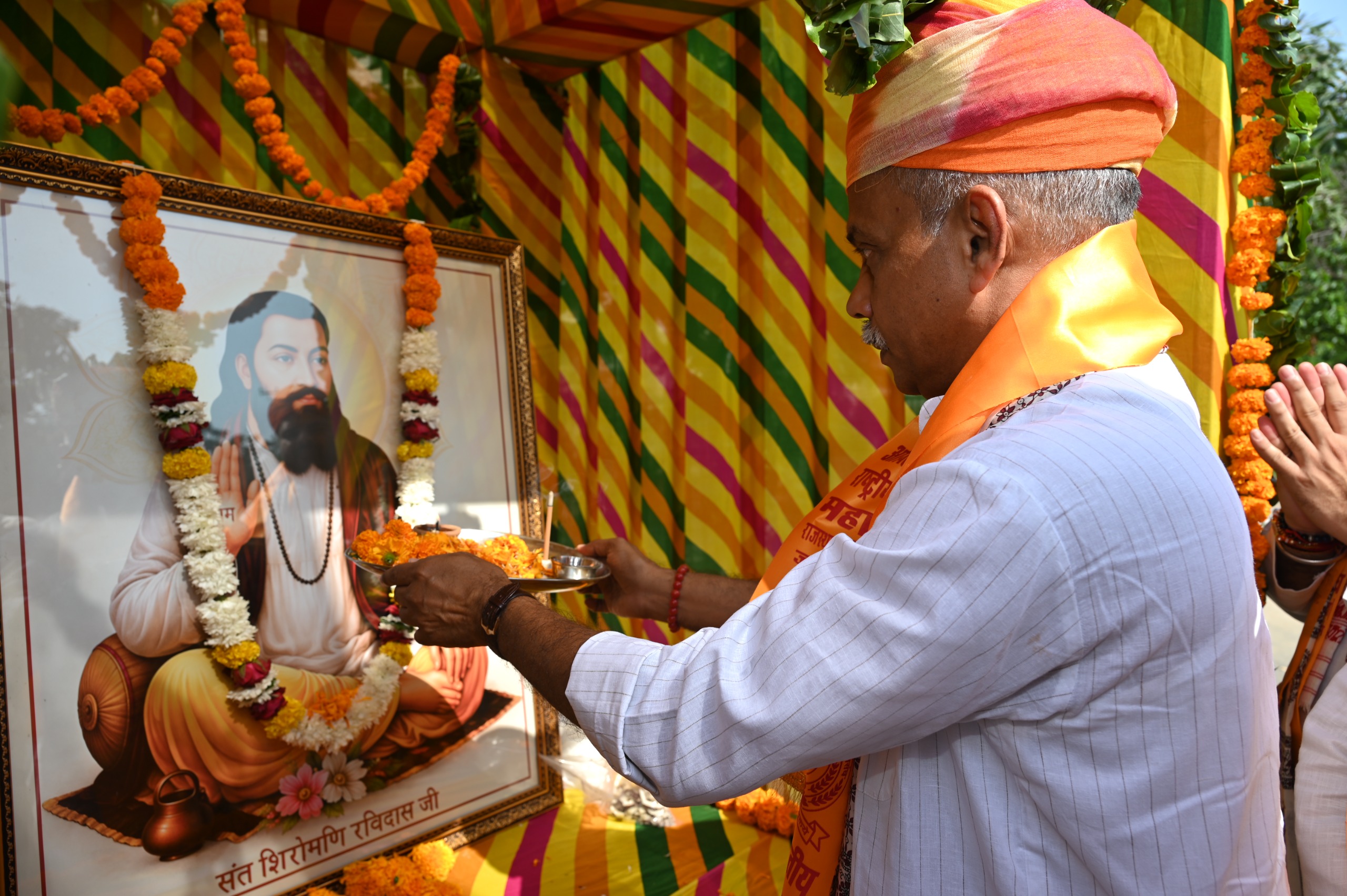 महारानी कॉलेज में एक मंच पर लोक कला, साहित्य और संस्कृति
