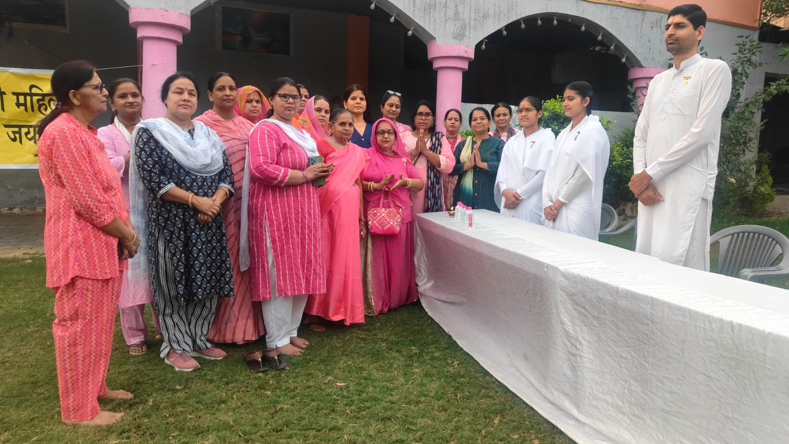 महिला स्वास्थ्य जागरूकता कार्यक्रम में योग, ज़ुम्बा, राजयोग व सीपीआर प्रशिक्षण