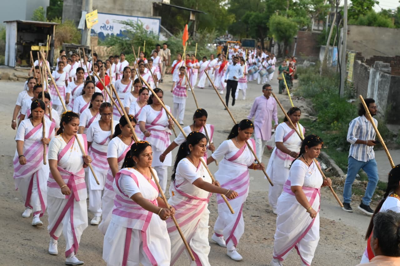 जामडोली में राष्ट्र सेविका समिति का भव्य पथ संचलन सम्पन्न